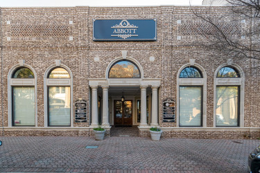 Abbott & Associates