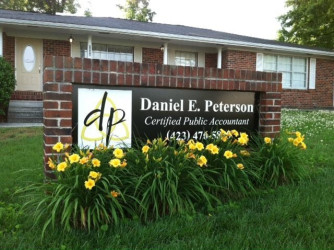 Daniel E Peterson CPA