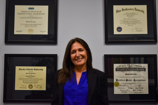 Mindi Perrotta, CPA